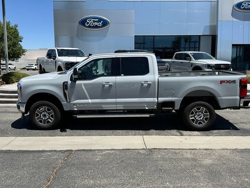 New 2026 Ford F250 Lariat w/ FX4 Off-Road Package AWD/4WD image 3