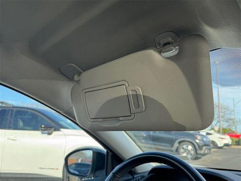 Used 2021 Nissan Sentra SR w/ Electronics Package image 23