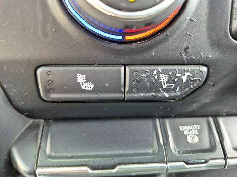 Used 2022 Chevrolet Silverado 3500 LT w/ Convenience Package image 26