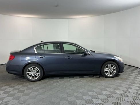 Used 2010 INFINITI G37 Journey w/ Premium Pkg RWD image 4