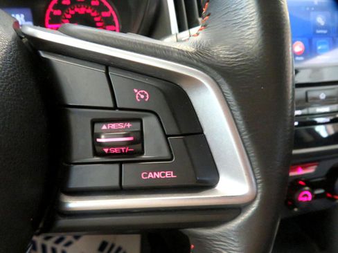 Used 2019 Subaru Crosstrek 2.0i Premium image 31