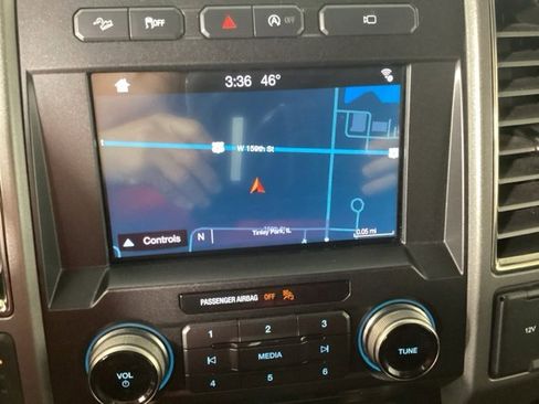 Used 2017 Ford F150 Raptor w/ Equipment Group 802A Luxury image 21