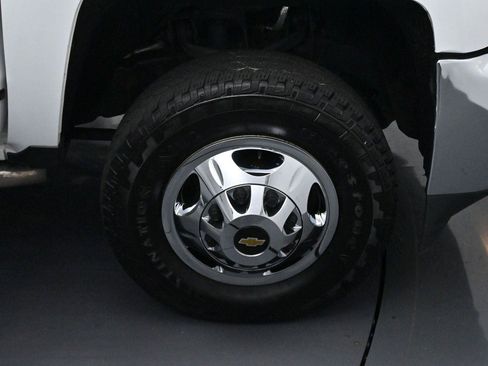 Used 2018 Chevrolet Silverado 3500 LTZ w/ Duramax Plus Package AWD/4WD image 33