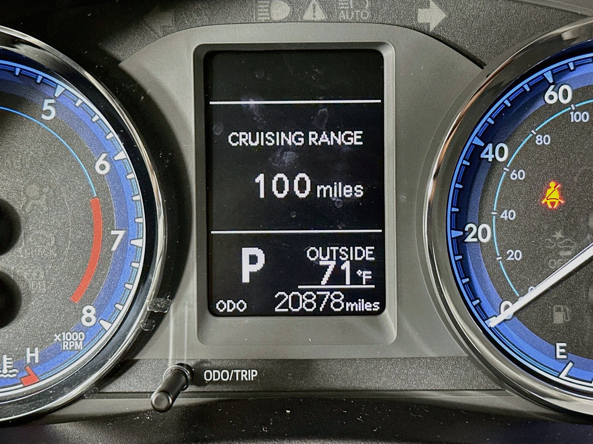 Used 2019 Toyota Corolla LE FWD image 18