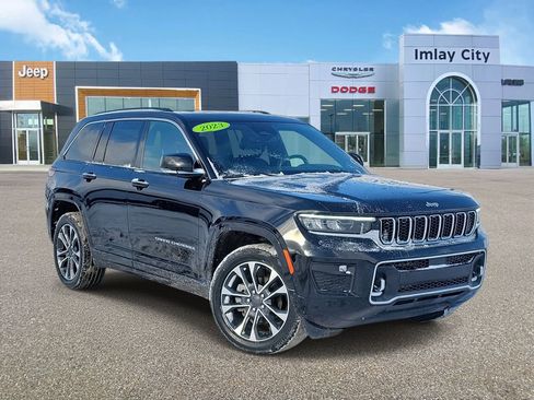 Used 2023 Jeep Grand Cherokee Overland image 1