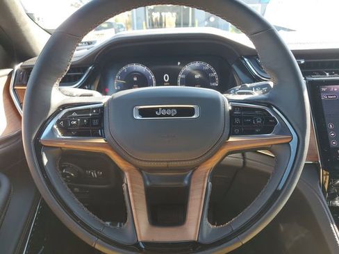 New 2025 Jeep Grand Cherokee L Summit image 25