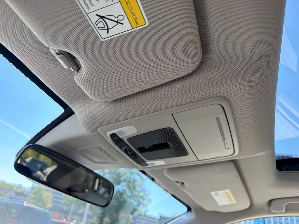 Used 2023 Honda CR-V EX image 32