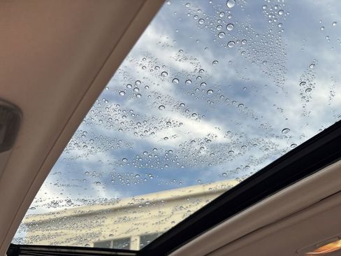 Used 2013 Subaru Legacy 2.5i Premium w/ All-Weather Pkg + Moonroof image 22