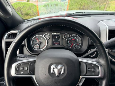 Used 2024 RAM 3500 Big Horn image 16