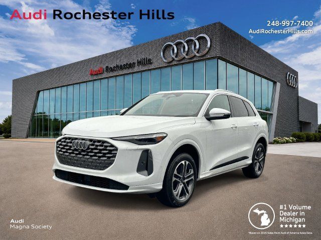 New 2026 Audi Q5 Premium Plus AWD/4WD image 1
