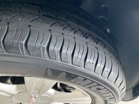 Used 2016 GMC Terrain SLE FWD image 26