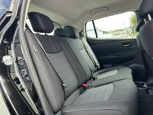 Used 2025 Nissan Leaf SV Plus FWD image 38