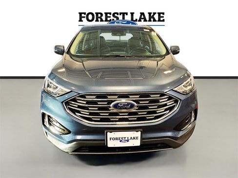 Used 2019 Ford Edge Titanium w/ Cold Weather Package image 2