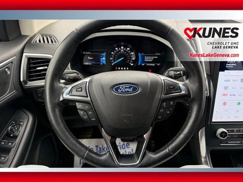 Used 2022 Ford Edge Titanium AWD/4WD image 43