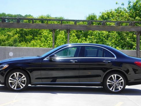 Used 2018 Mercedes-Benz C 300 4MATIC Sedan image 8
