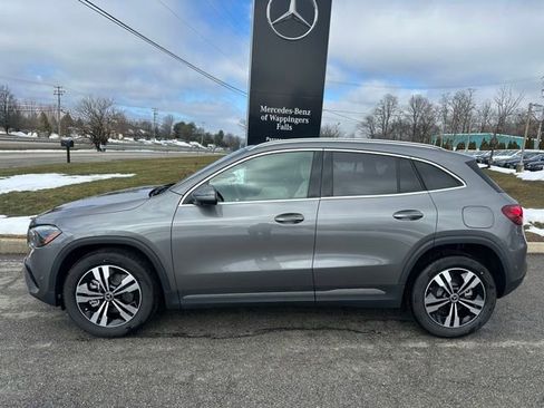 New 2026 Mercedes-Benz GLA 250 4MATIC image 2