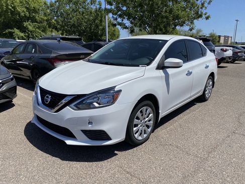 Used 2017 Nissan Sentra SV FWD image 5