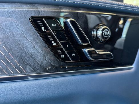 Used 2025 Cadillac Escalade IQ Sport 2 image 12