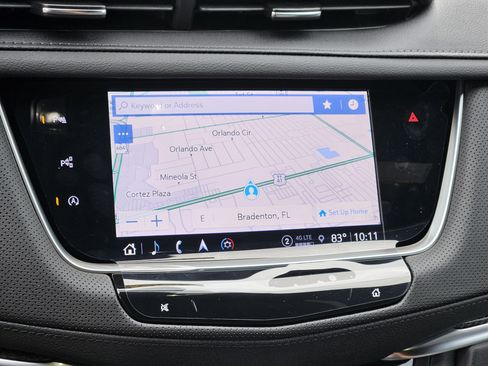 New 2025 Cadillac XT5 Sportv w/ LPO, Blue Accent Package image 26