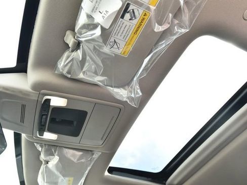 New 2026 Honda CR-V EX-L image 24