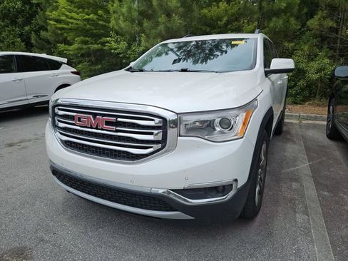 Used 2019 GMC Acadia SLT w/ LPO, Cargo Package FWD image 2