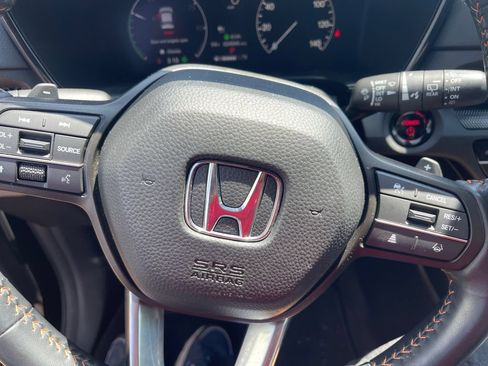 Used 2025 Honda CR-V Sport image 18