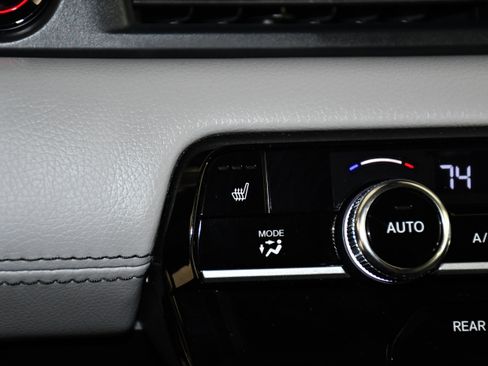 Certified 2025 Honda Pilot EX-L image 29