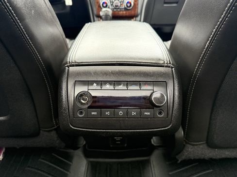 Used 2014 Chevrolet Traverse LT w/ LPO, 'HIT The Road' Package image 18