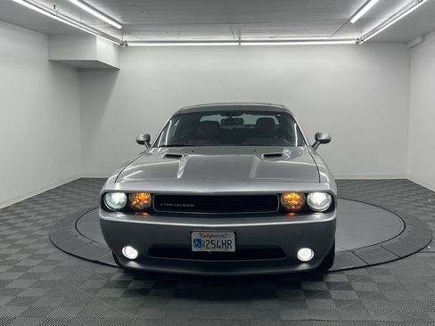 Used 2014 Dodge Challenger SXT Plus image 5