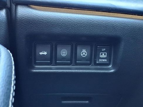 Used 2023 Nissan Maxima Platinum image 15