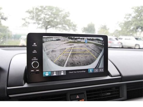 New 2025 Honda Pilot Touring image 20