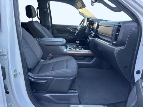 Used 2023 Chevrolet Silverado 1500 RST w/ Protection Package AWD/4WD image 34