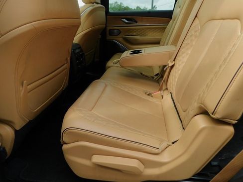 Used 2023 Jeep Grand Cherokee L Summit image 24