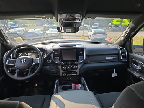 New 2025 RAM 2500 Big Horn image 15