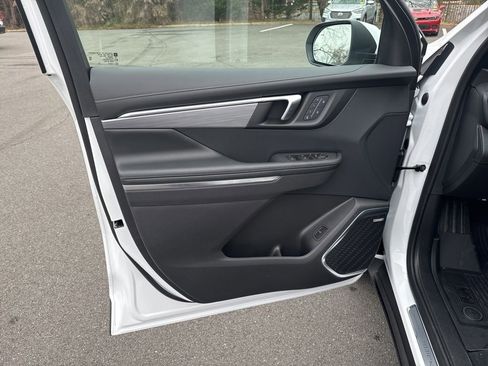 New 2026 Buick Enclave Preferred w/ Power Package image 22