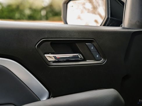 Used 2024 Chevrolet Colorado Z71 w/ Z71 Convenience Package 2 image 82