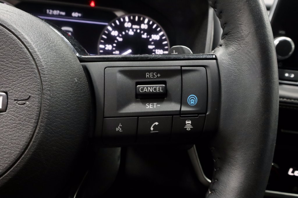 Certified 2023 Nissan Rogue SV w/ SV Premium B Package AWD/4WD image 28