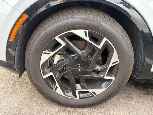 Used 2024 Kia Sportage SX FWD image 6
