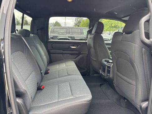 New 2026 RAM 1500 Express AWD/4WD image 6
