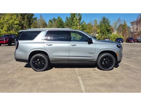 New 2026 Chevrolet Tahoe Premier image 9