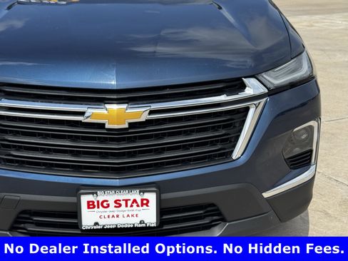 Used 2023 Chevrolet Traverse LS w/ Safety Package FWD image 5