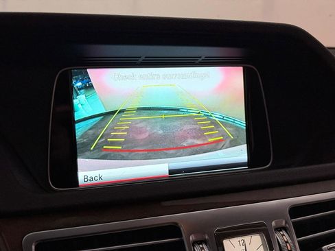 Used 2015 Mercedes-Benz E 350 4MATIC Sedan w/ Premium 1 Package image 33