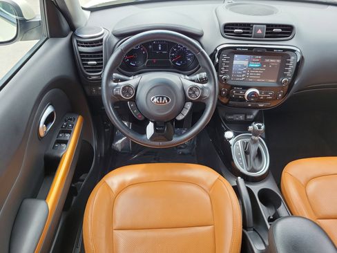 Used 2016 Kia Soul ! w/ Premium Package FWD image 15
