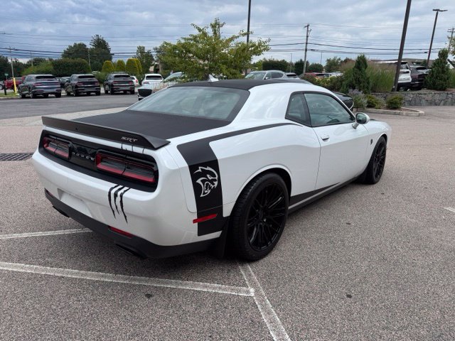 Used 2015 Dodge Challenger SRT Hellcat RWD image 10