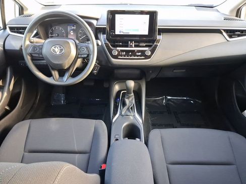 Used 2024 Toyota Corolla LE FWD image 9
