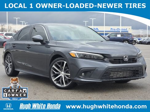 Used 2022 Honda Civic Touring image 1