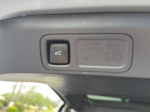 Used 2024 Ford Expedition Max Limited AWD/4WD image 40