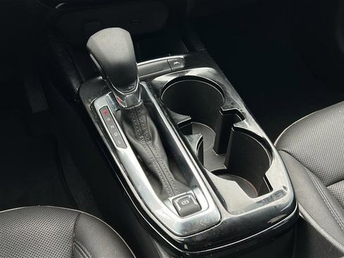 Used 2025 Chevrolet Trax ACTIV w/ Driver Confidence Package image 20