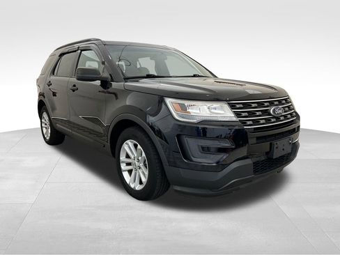 Used 2017 Ford Explorer FWD image 8