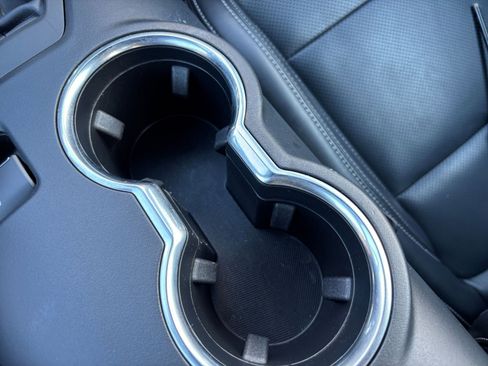 Used 2024 Ford Mustang Premium image 40